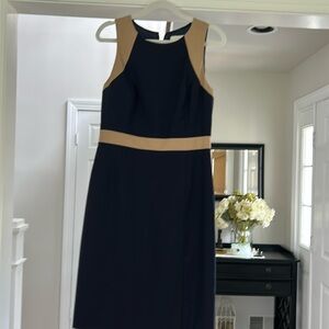 J.Crew factory dress size 4. Colors, navy and tan.
